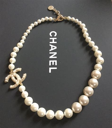 chanel pearl choker price